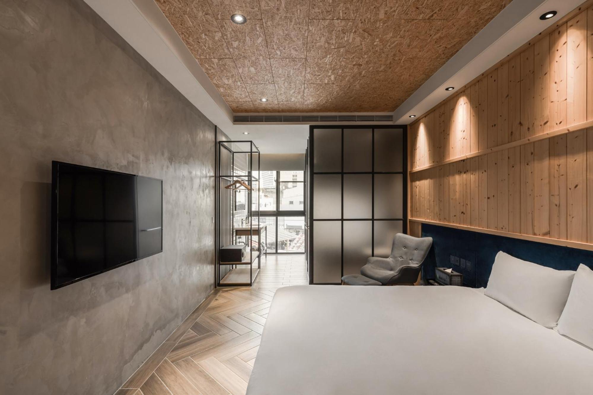 Hotel Leisure 台南行旅-巷弄潮旅 ภายนอก รูปภาพ